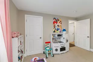 197 Charlotte St, Manchester, NH 03103 - Photo 23