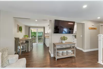 197 Charlotte Street, Manchester, NH 03103 - Photo 7