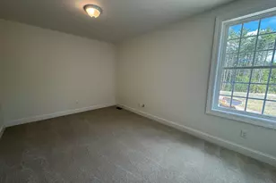 120 South Rd, Londonderry, NH 03053 - Photo 17