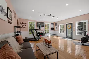 311 Academy Rd, Pembroke, NH 03275 - Photo 21