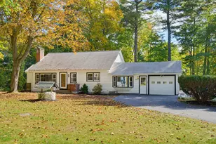 195 Rockingham Rd, Auburn, NH 03032 - Photo 1