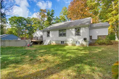195 Rockingham Road, Auburn, NH 03032 - Photo 11