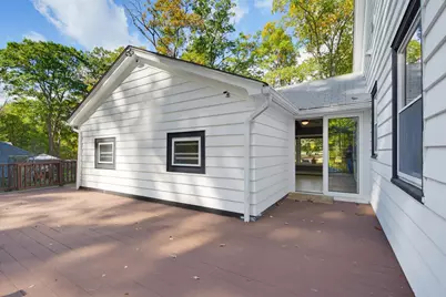 195 Rockingham Road, Auburn, NH 03032 - Photo 15