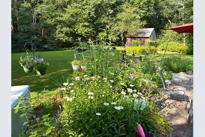 22 Cobbetts Pond Road, Windham, NH 03087 - Photo 5