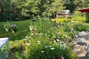 22 Cobbetts Pond Rd, Windham, NH 03087 - Photo 5