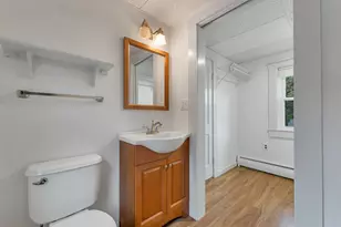 125 Thornton St, Manchester, NH 03102 - Photo 35