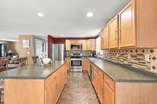 24 Garland Rd, Nottingham, NH 03290 - Photo 5