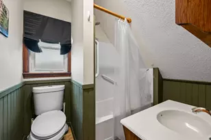 75 Sweden St, Berlin, NH 03570 - Photo 23