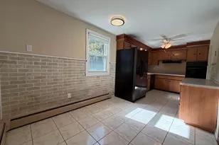 11 Royal Cir, Salem, NH 03079 - Photo 11