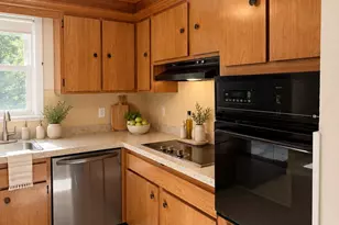 11 Royal Cir, Salem, NH 03079 - Photo 13