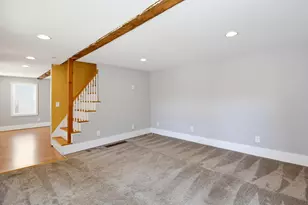 185 Elm St, Goffstown, NH 03045 - Photo 11