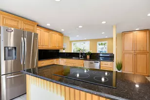185 Elm St, Goffstown, NH 03045 - Photo 5