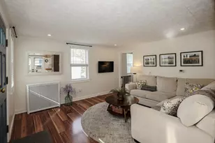 28 Almont St, Nashua, NH 03060 - Photo 11