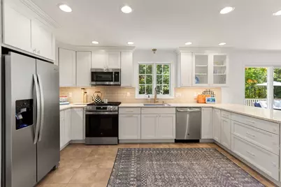 13 Hilton Drive, Newmarket, NH 03857 - Photo 3