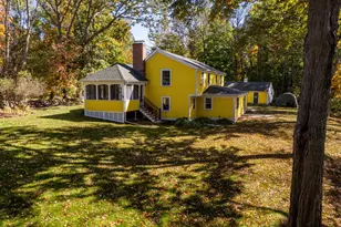 196 Bunker Hill Ave, Stratham, NH 03885 - Photo 5