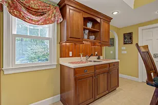 196 Bunker Hill Ave, Stratham, NH 03885 - Photo 15
