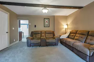 26 Isabella St, Laconia, NH 03246 - Photo 9
