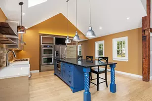 17 Newfields Rd, Exeter, NH 03833 - Photo 9