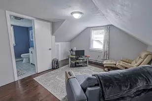 205 Bourne St, Manchester, NH 03103 - Photo 17