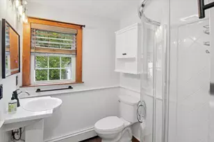 6 Phillip Rd, Derry, NH 03038 - Photo 19