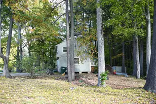 48 Briar Cliff Dr, Milford, NH 03055 - Photo 13