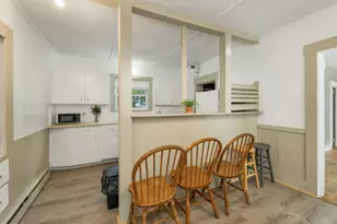 8 Winter St, Plymouth, NH 03264 - Photo 5