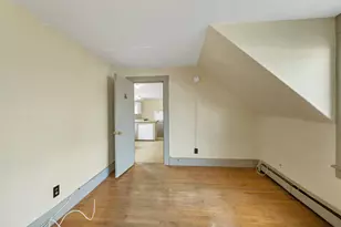 8 Winter St, Plymouth, NH 03264 - Photo 33