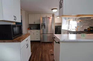 13 Joanne Ct, Exeter, NH 03833 - Photo 5