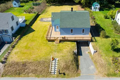 128 Weston Heights, Windsor, VT 05089 - Photo 7