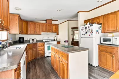65 Tarah Way, Fremont, NH 03044 - Photo 7