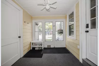 1138 Hall Street, Manchester, NH 03104 - Photo 29