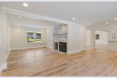 2 Regina Road, Portsmouth, NH 03801 - Photo 19