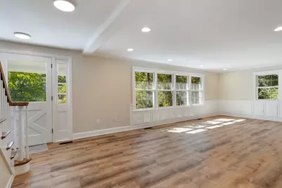2 Regina Road, Portsmouth, NH 03801 - Photo 7