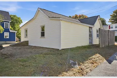 186 Peabody Avenue, Manchester, NH 03109 - Photo 19
