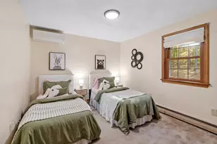 94 Bunker Hill Rd, Auburn, NH 03032 - Photo 31