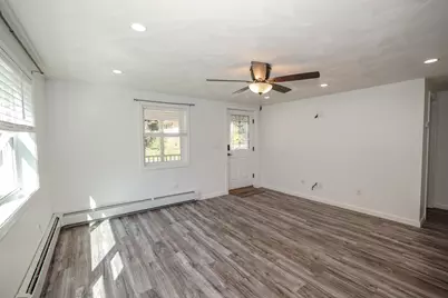 11 Ash Street, Londonderry, NH 03053 - Photo 11