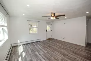 11 Ash St, Londonderry, NH 03053 - Photo 11