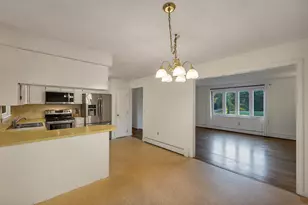 66 Plummer Rd, Bedford, NH 03110 - Photo 13
