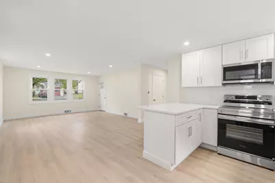 8 Blue Hill Avenue #Unit A, Nashua, NH 03064 - Photo 7