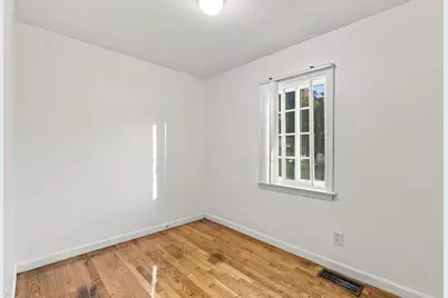 26 Claire Street, Manchester, NH 03103 - Photo 13