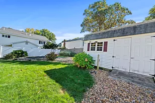 4 Hayward Pl, Hudson, NH 03051 - Photo 43