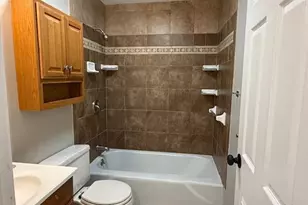 1 Charleston Ave, Londonderry, NH 03053 - Photo 7