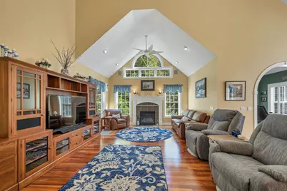 21 Vineyard Drive, Stratham, NH 03885 - Photo 19