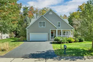 21 Vineyard Dr, Stratham, NH 03885 - Photo 1