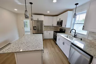 19 New Searles Road, Nashua, NH 03062 - Photo 5