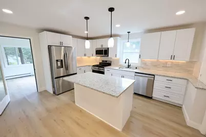 19 New Searles Road, Nashua, NH 03062 - Photo 3
