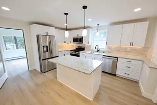 19 New Searles Rd, Nashua, NH 03062 - Photo 3