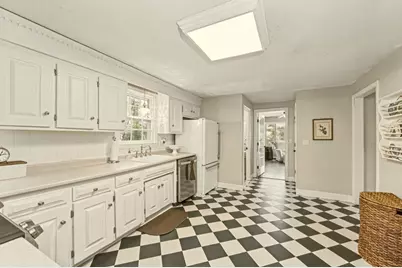 3 Travis Road, Nashua, NH 03063 - Photo 7