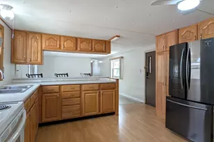 40 Hampton Rd, Exeter, NH 03833 - Photo 9