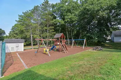 35 Hawkstead Hollow, Nashua, NH 03063 - Photo 19